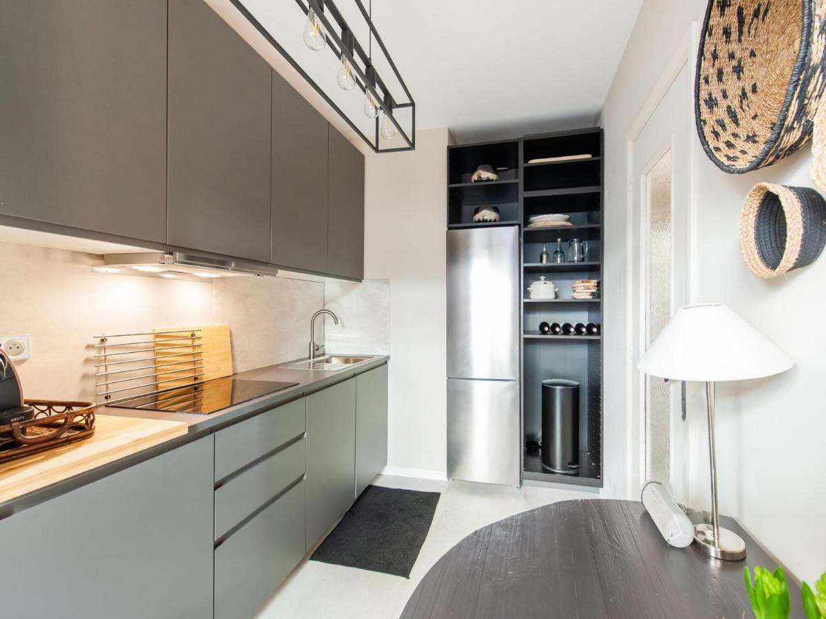 Nice Apartment In Menton With Balcony Terrace Экстерьер фото